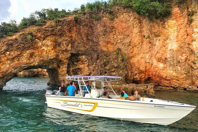 Dash and Splash Snorkel Adventure St Lucia - A look at the crew and the boat