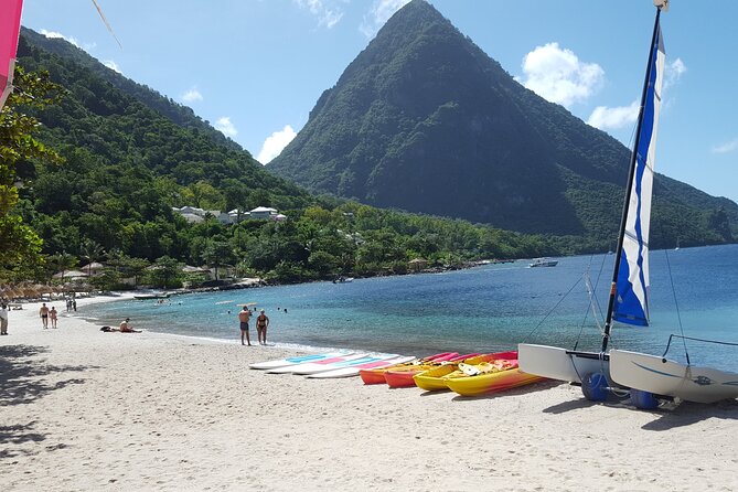 Discover Saint Lucia - The Pitons provide the day’s signature views