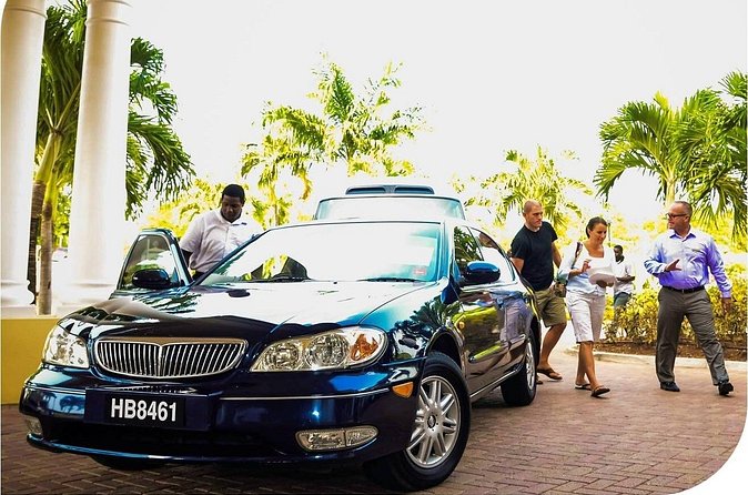 Expedited Fast Track Arrival Service at Hewanorra Airport - Why Hewanorra arrival lines can shape your first day