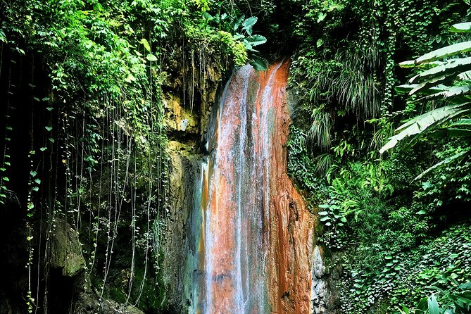 Explore Saint Lucia | Piton | Mud bath | Drive-In Volcano | MGM Tour and Travel - What the private format really adds