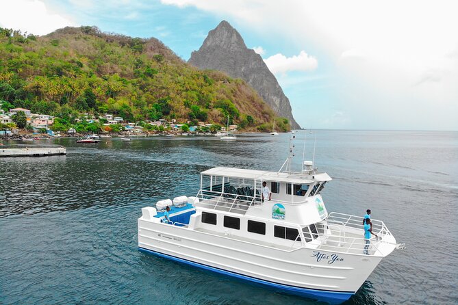 Ferry Transfer from Resorts in St. Lucia to Hewanorra Airport - Key points at a glance