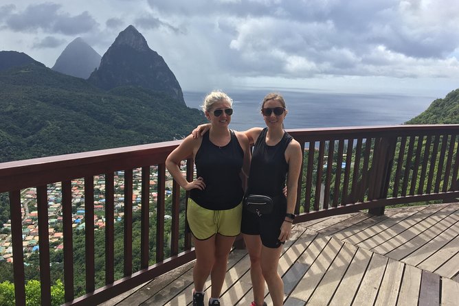 Gros Piton Hike - The second half becomes steep rock climbing