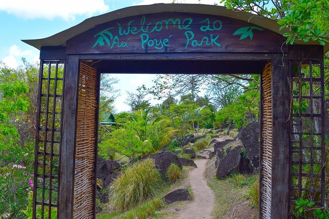 Gros Piton Hike St Lucia - Meeting Your Guide at the Gros Piton Trailhead