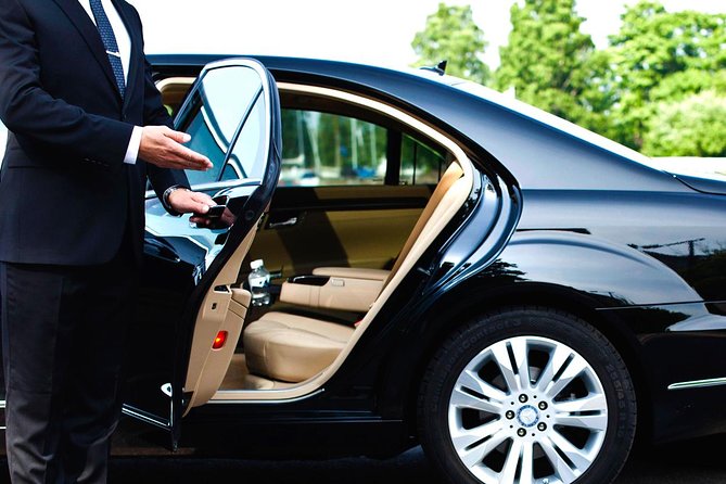 Hewanorra International Airport (UVF) Transfer - A pickup that starts at your accommodation