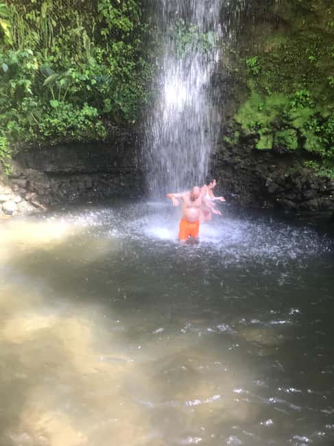 Marigot st Lucia boat tours and water activities , private - Local drinks and lunch near Soufriere