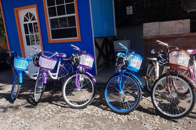 Pitons View Bike Ride and Local Culture: A Soufriere Adventure - A gift shop stop before the finish