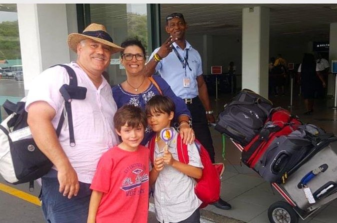 Private Airport Transfer in Saint Lucia - A Driver Who Helps You Get Oriented