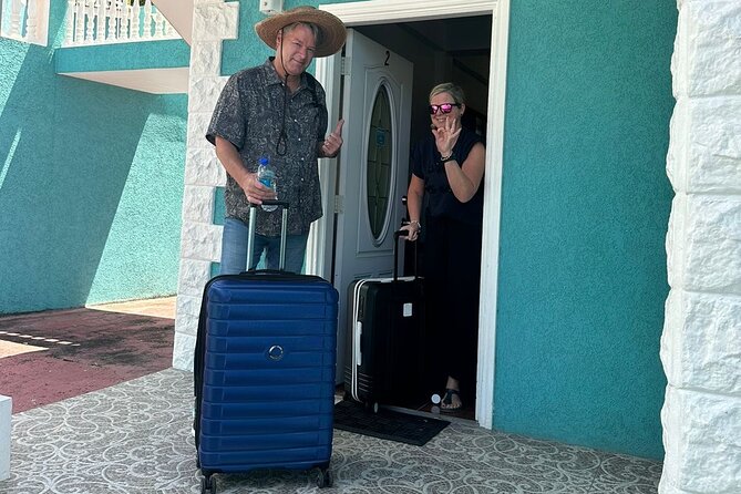 Private Airport Transfer in Saint Lucia - From Airport Pickup to Local Introduction