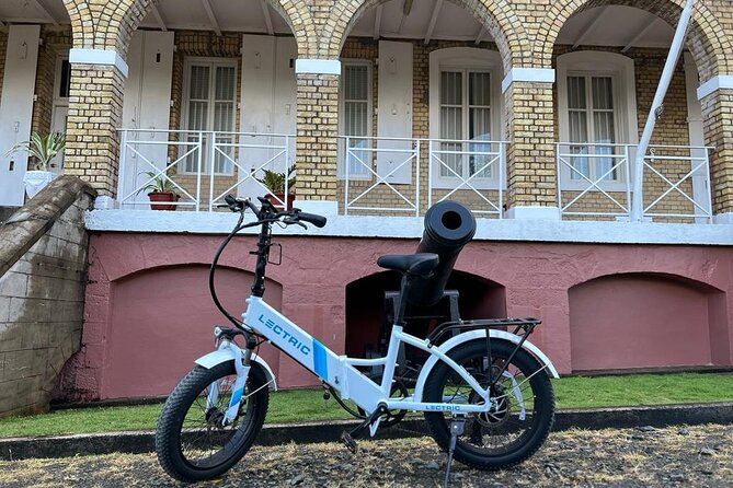Private E-bike Tour in St. Lucia Northern - Gros Islet’s churches and colonial buildings
