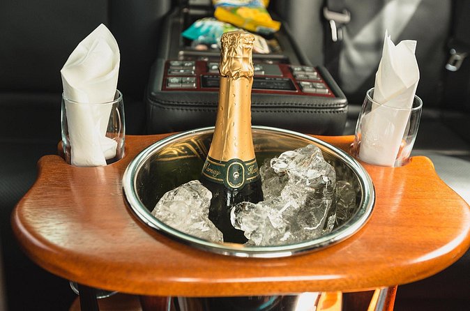 Private Luxury Transfer - One Way (Hewanorra International Airport UVF) - Why a private UVF transfer can be worth the price