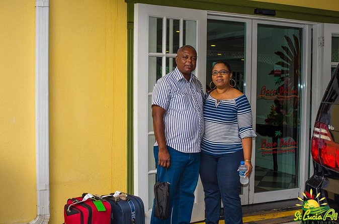 Return Transfer from Hotel to Hewanorra Airport (UVF) - One Way - A direct route, with room for one quick stop