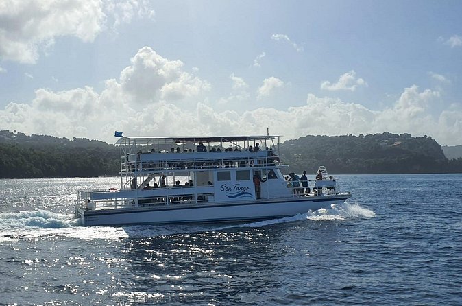 Rodney Bay to Soufriere Catamaran Transfer - The approach to Soufriere Bay and the Pitons