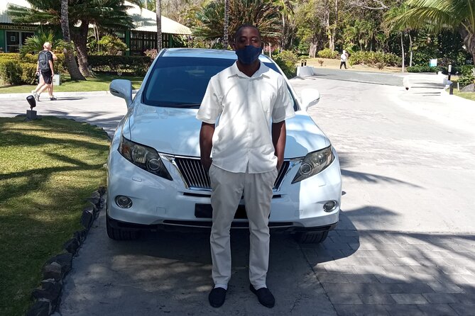 Round Trip St. Lucia Private Airport Transfers - UVF - The First Drive: Comfortable, Scenic, and Very Winding