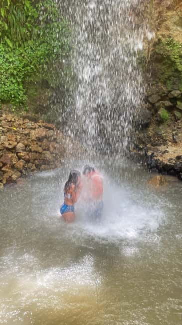 Saint Lucia: Tete Paul Nature Trail Hike & Waterfall Visit - Walking the Tet Paul Nature Trail for 70 minutes