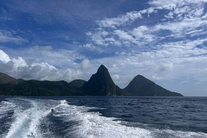 Sea and Land Tour in St. Lucia - Jalousie Beach: 40 minutes for sand or snorkeling