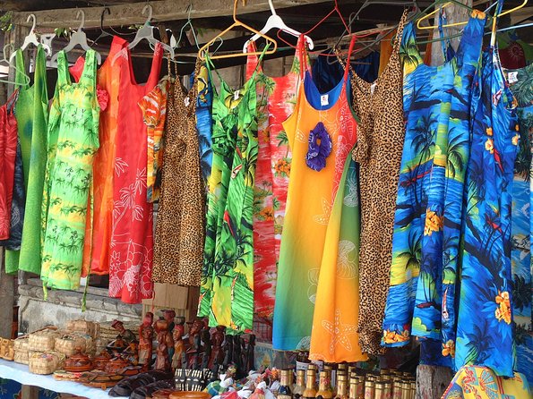 Shopping Spree in St Lucia - The local craft market gives the tour more character
