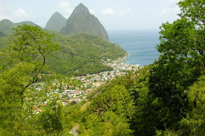 Soufriere Island Delight - Diamond Falls Botanical Gardens: the gentler stop
