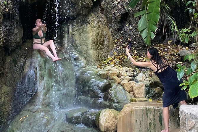 SPLASHHH!! Baths, Falls & Lunch Inclusive. - Who will get the most from this outing