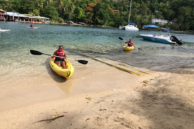 St Lucia Billy Goat Trail Hike in Marigot Bay Cruise Passengers - What the guide adds to the walk