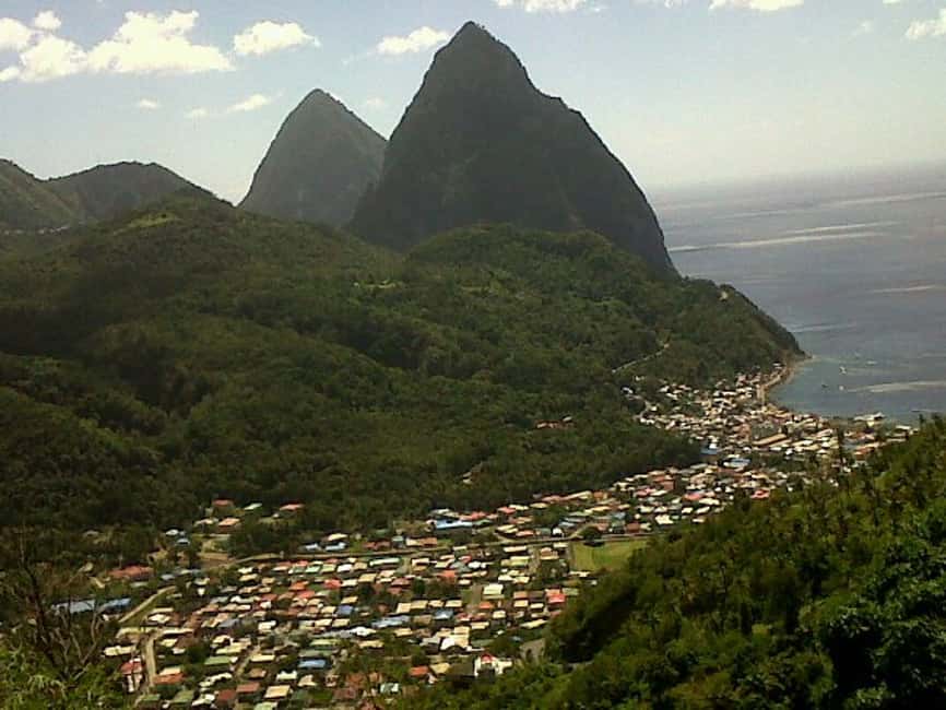 St Lucia Full-Day Dream Tour - Marigot Bay and the road west
