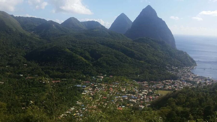 St Lucia: Gros Piton 4-Hour Guided Hike - Reaching the summit and the 360-degree view