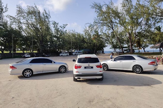 St Lucia Private Airport & Resort Transfers - The chauffeur as your first island contact