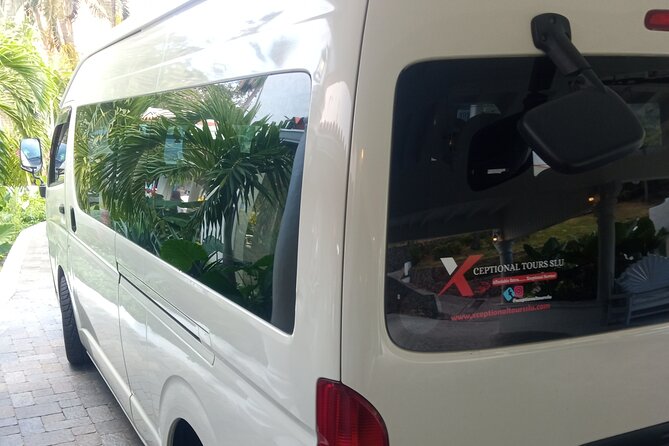 St. Lucia Private Airport Transfers from UVF (GROUPS of 4) - Meeting your driver at UVF