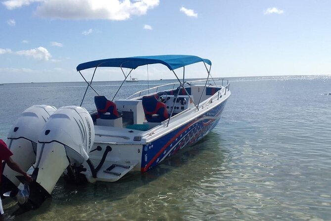 St Lucia Private Boat Tour/Sightseeing/Snorkeling - What the Crew Adds to the Experience
