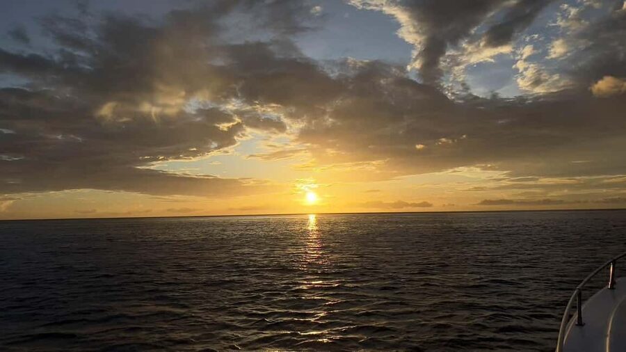 St. Lucia: Private Boat Tour to Soufriere - Lunch on board or at the beach