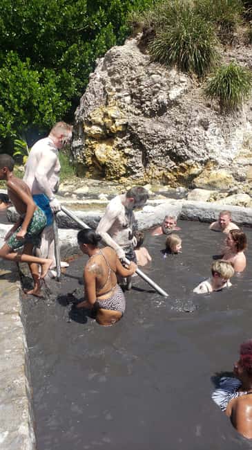 St. Lucia: Private Island Tour with Drinks & Transfers - The Governor General’s Mansion and island history