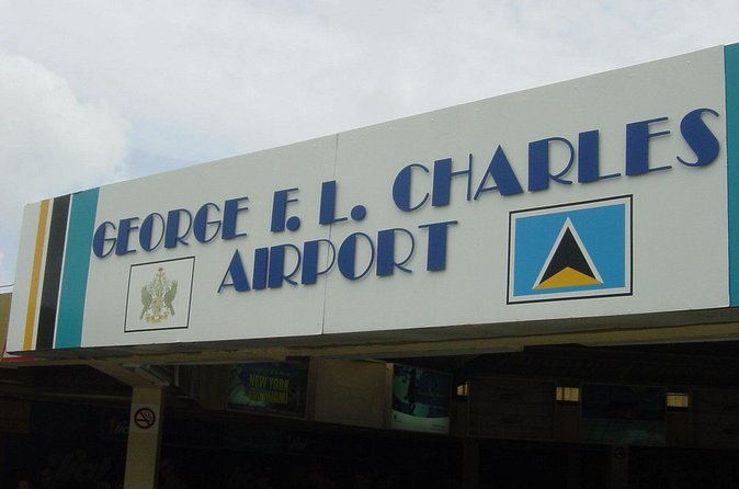 St Lucia Private Round Trip Airport Transfer GFL Charles Airport - The return pickup starts at your accommodation