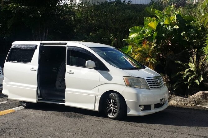 St Lucia Private Round Trip Hewanorra Airport Transfers to North Hotels - What the driver adds to the journey