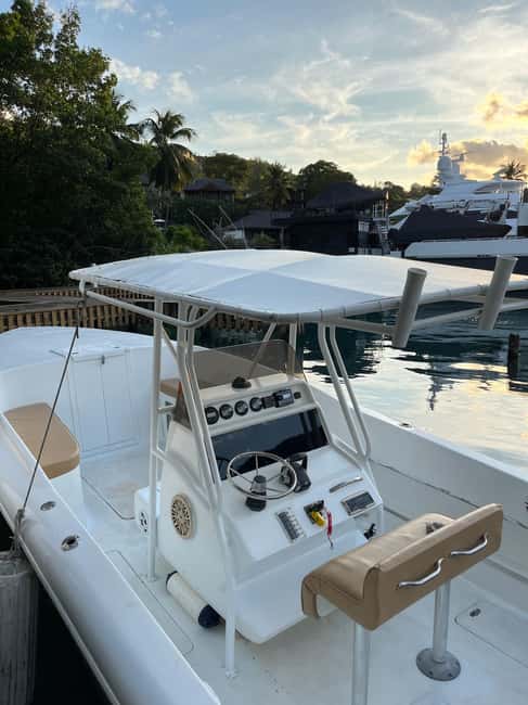 St Lucia: Private Speed Boat Tour from Castries - Snorkeling at Sugar Beach and Anse Chastanet