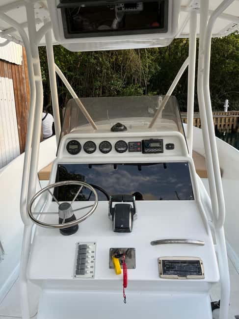 St Lucia: Private Speed Boat Tour from Castries - Lunch in Soufriere and the real cost