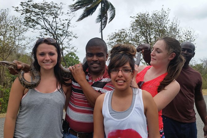 St Lucia Shore Excursion: Land & Sea Tour - Fishing villages and the first Piton views