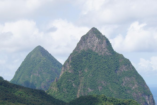 St Lucia Sunday's Tour - Marigot Bay, Anse La Raye, and Canaries