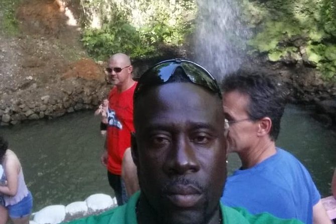 Trip to Soufiere: Volcano, Twin Pitons, Waterfall, Mud Bath & Botanical Garden - Castries viewpoint: a quick orientation stop