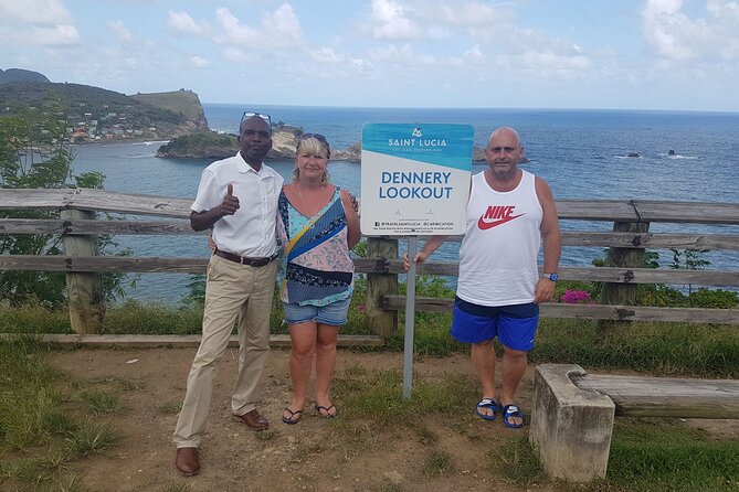UVF Airport Transfer 2Way Trip - A private ride from UVF to Gros Islet